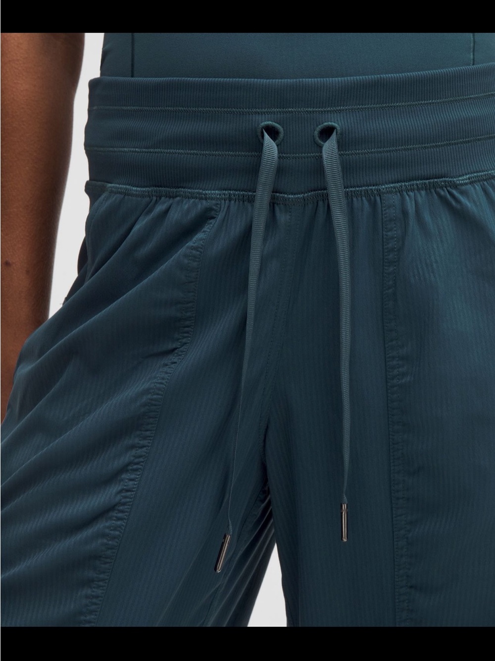 lululemon athletica 🍋 Dance Studio Mid-rise Jogger in dark forest - Picture 3 of 8